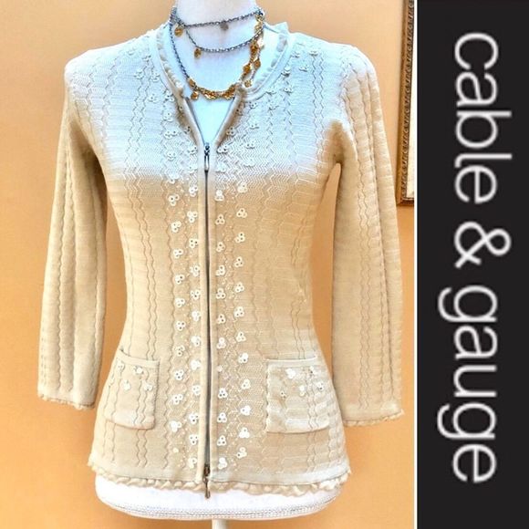 💥Cable & Gauge Cardigan - Picture 1 of 9
